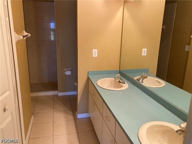 603 SE 13th TER, Cape Coral, FL 33990