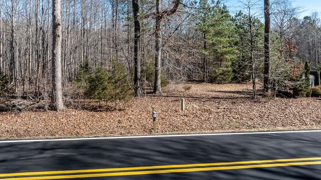 49 Larkington Drive, Siler City, NC 27344