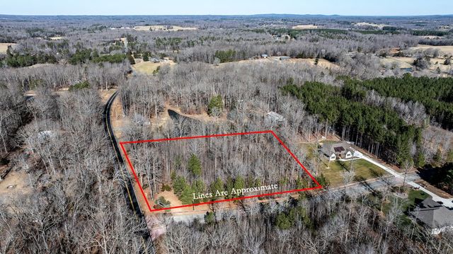 49 Larkington Drive, Siler City, NC 27344