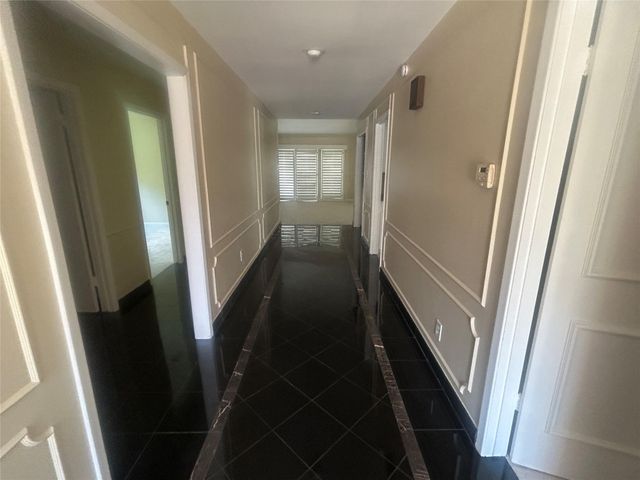 418 Fox Briar Lane, Sugar Land, TX 77478
