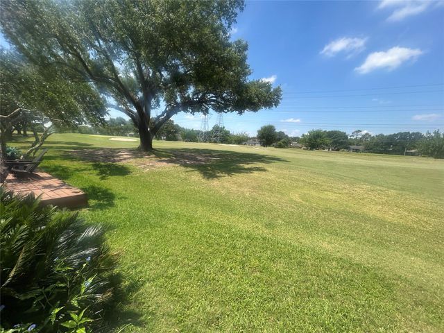 418 Fox Briar Lane, Sugar Land, TX 77478