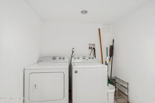 61 Duley Avenue, Edison, NJ 08817