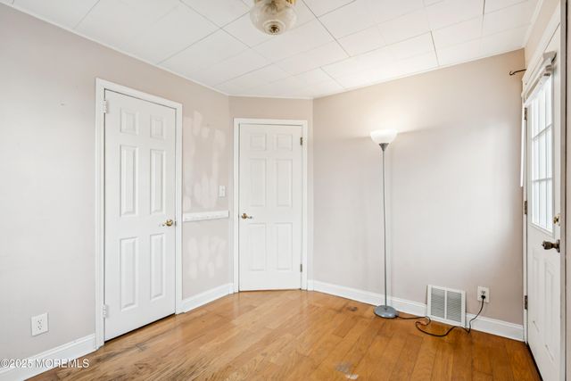 61 Duley Avenue, Edison, NJ 08817