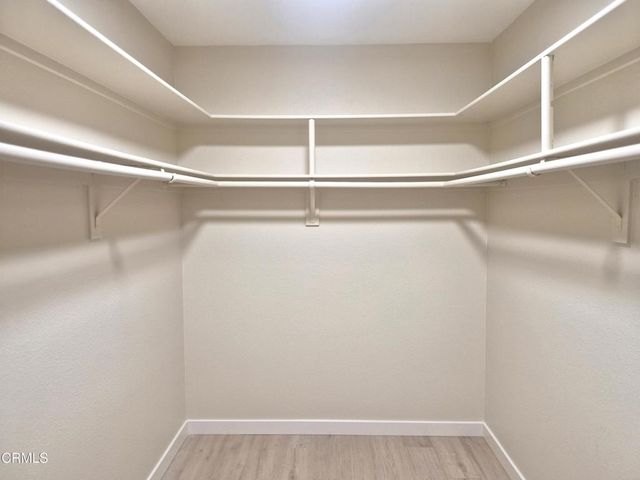 42028 Village 42, Camarillo, CA 93012
