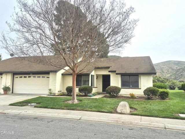 42028 Village 42, Camarillo, CA 93012