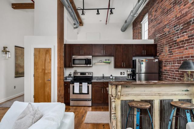 1350 Rosa L Parks Blvd Apt 369, Nashville, TN 37208