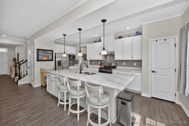 7474 Timber Valley Drive, Franklin Twp, OH 45005