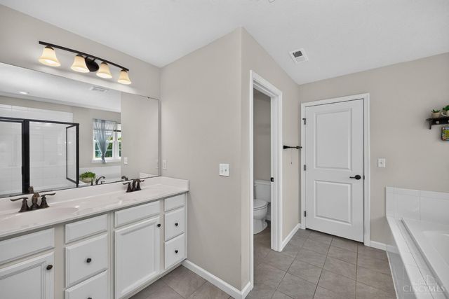 7474 Timber Valley Drive, Franklin Twp, OH 45005