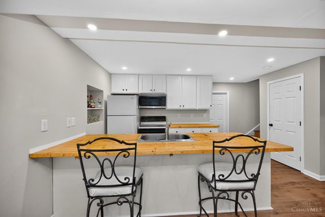 7474 Timber Valley Drive, Franklin Twp, OH 45005
