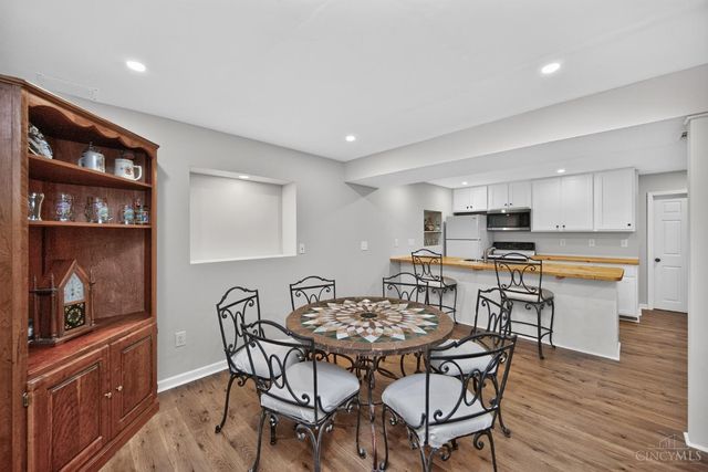 7474 Timber Valley Drive, Franklin Twp, OH 45005