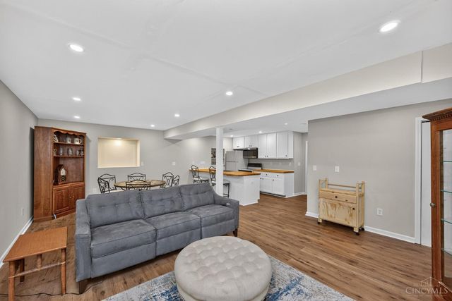 7474 Timber Valley Drive, Franklin Twp, OH 45005