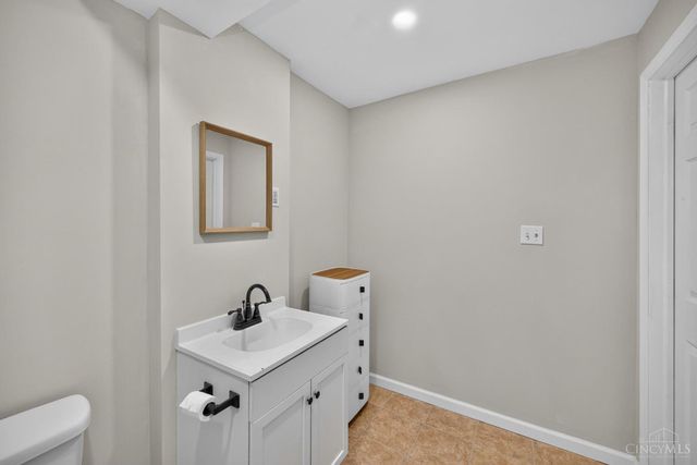 7474 Timber Valley Drive, Franklin Twp, OH 45005