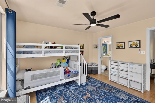 5702 OSPREY CT, Clifton, VA 20124