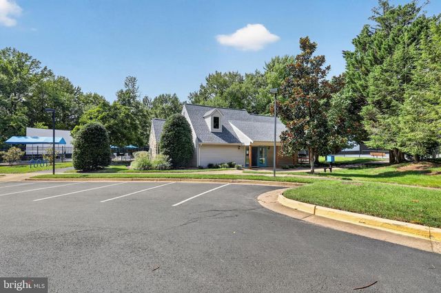5702 OSPREY CT, Clifton, VA 20124