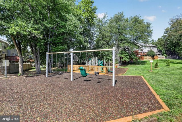 5702 OSPREY CT, Clifton, VA 20124