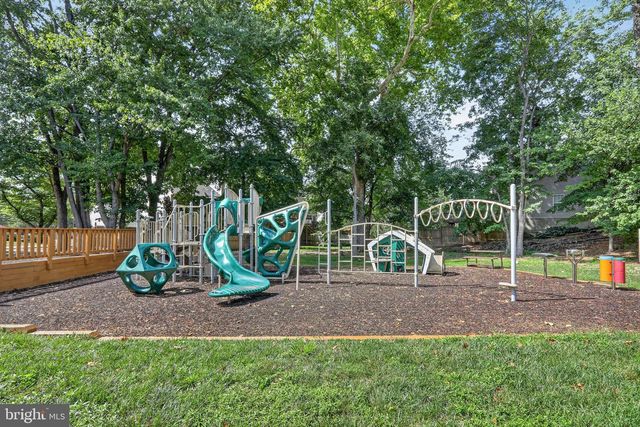 5702 OSPREY CT, Clifton, VA 20124