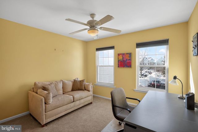 403 SILVER OAK CT, Warwick, PA 18974