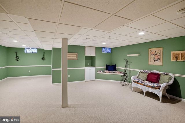 403 SILVER OAK CT, Warwick, PA 18974