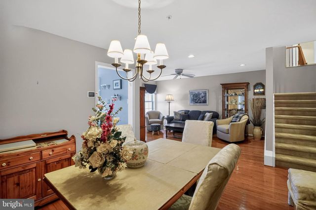 403 SILVER OAK CT, Warwick, PA 18974