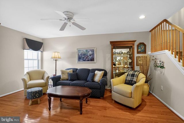 403 SILVER OAK CT, Warwick, PA 18974