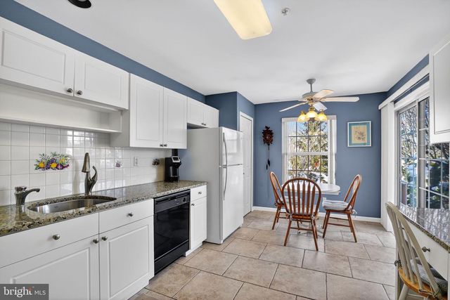 403 SILVER OAK CT, Warwick, PA 18974