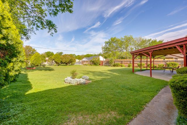 4221 Vance Road, North Richland Hills, TX 76180