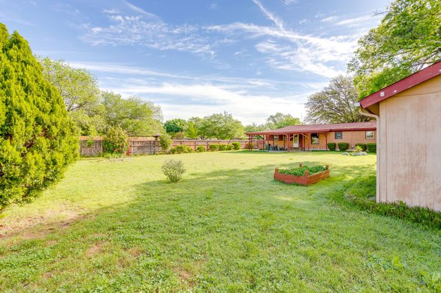 4221 Vance Road, North Richland Hills, TX 76180