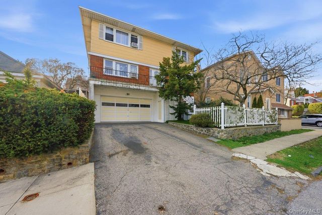 72 Murray Avenue, Yonkers, NY 10704