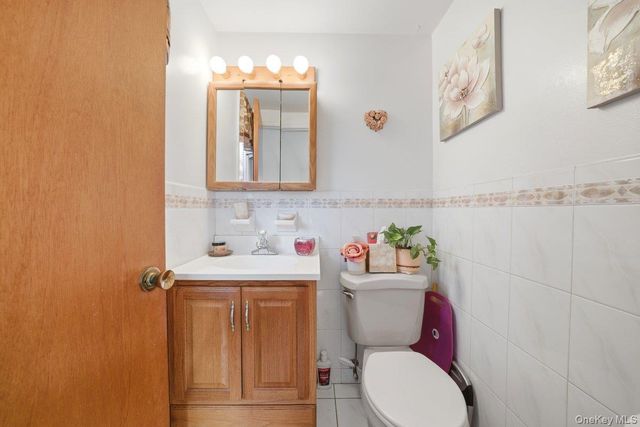 72 Murray Avenue, Yonkers, NY 10704