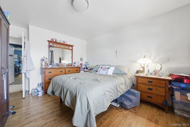 72 Murray Avenue, Yonkers, NY 10704