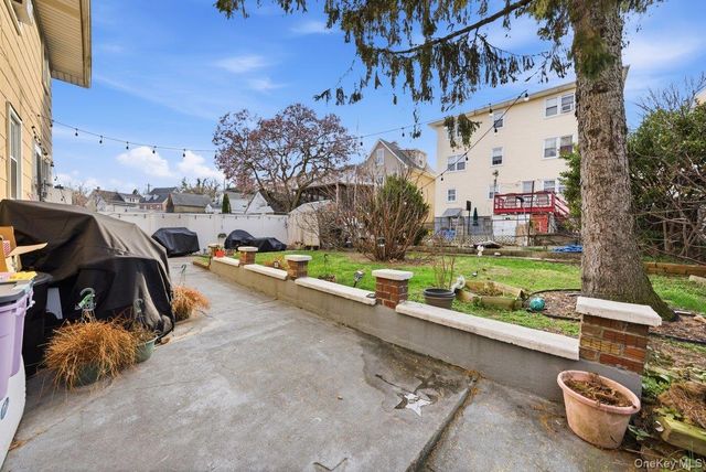 72 Murray Avenue, Yonkers, NY 10704