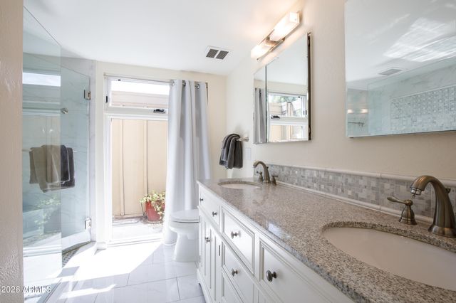7232 N 14TH Street, Phoenix, AZ 85020
