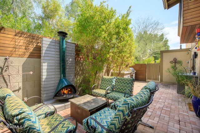 7232 N 14TH Street, Phoenix, AZ 85020