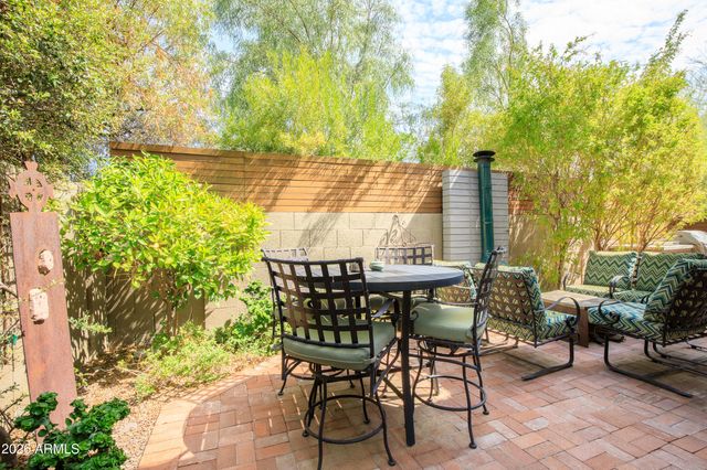 7232 N 14TH Street, Phoenix, AZ 85020