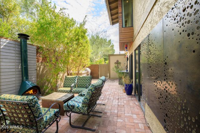 7232 N 14TH Street, Phoenix, AZ 85020