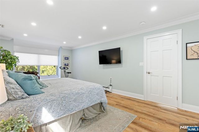 1 Bentley Drive 3, Franklin Lakes, NJ 07417