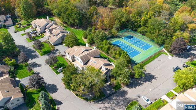 1 Bentley Drive 3, Franklin Lakes, NJ 07417