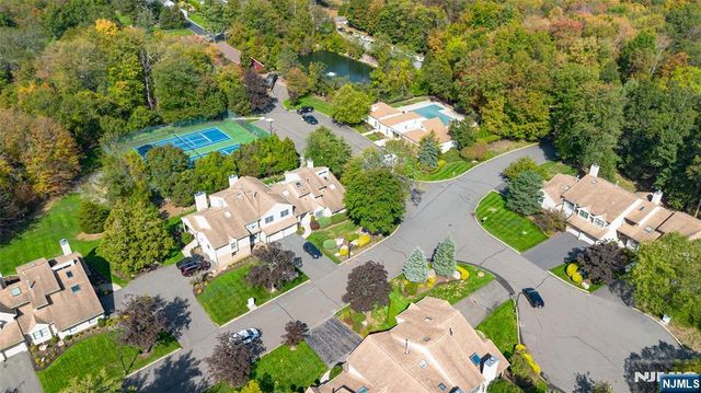 1 Bentley Drive 3, Franklin Lakes, NJ 07417