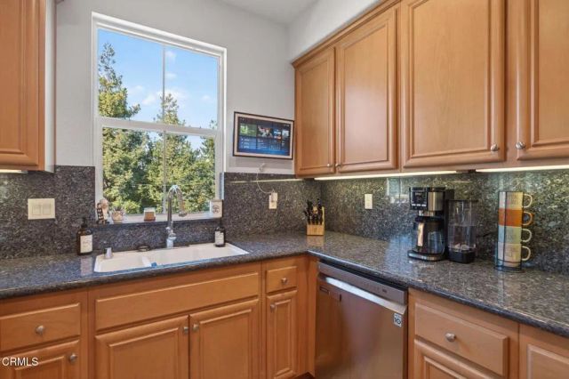 209 Via Antonio, Thousand Oaks, CA 91320