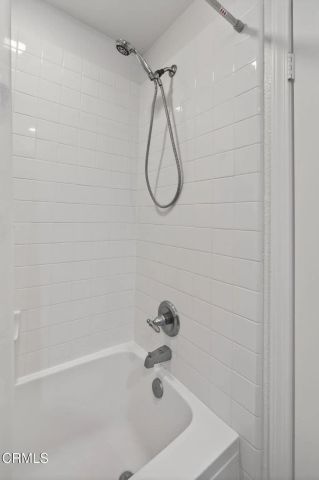 209 Via Antonio, Thousand Oaks, CA 91320