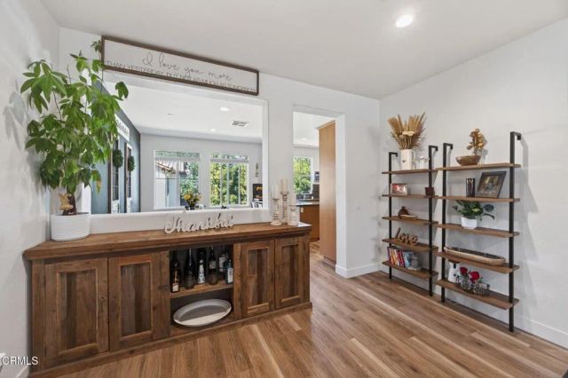 209 Via Antonio, Thousand Oaks, CA 91320