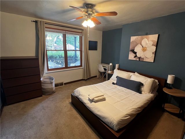 315 Barnes St, Regent Square, PA 15221