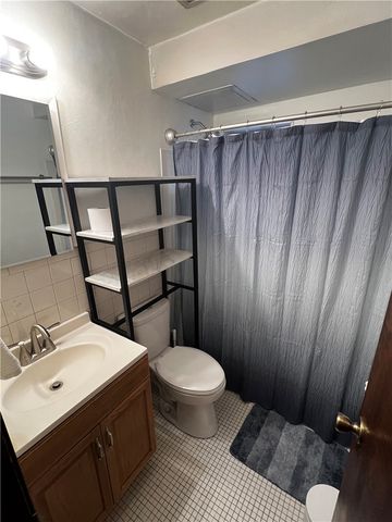 315 Barnes St, Regent Square, PA 15221