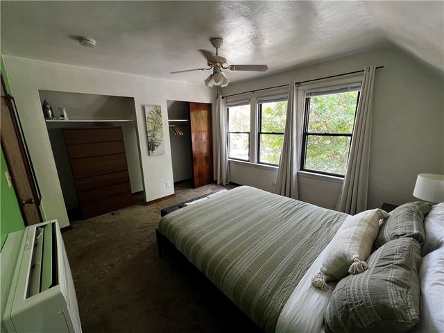 315 Barnes St, Regent Square, PA 15221