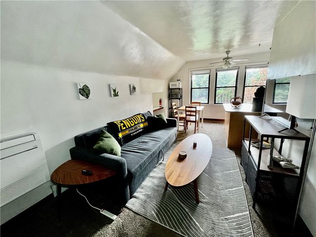 315 Barnes St, Regent Square, PA 15221