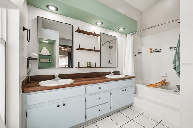 1144 HARDWOOD DRIVE, Valrico, FL 33596