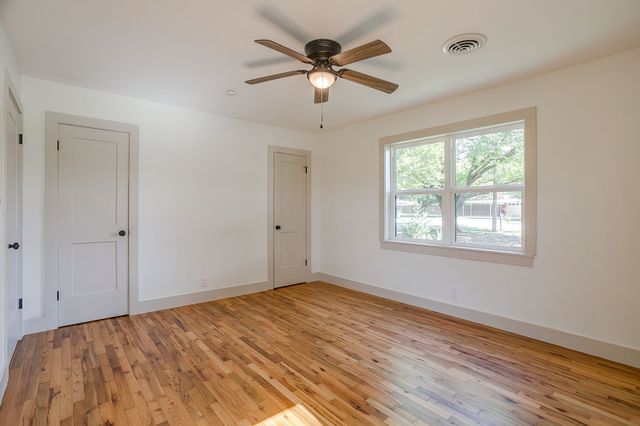 6301 Greenfield Road, Fort Worth, TX 76135