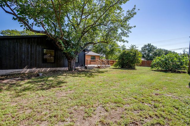 6301 Greenfield Road, Fort Worth, TX 76135