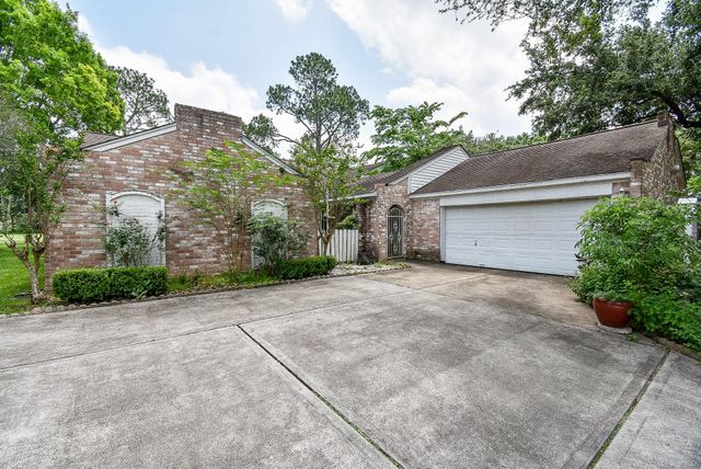 3419 Crow Valley Drive, Missouri City, TX 77459