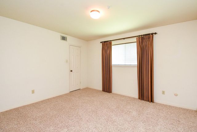 3419 Crow Valley Drive, Missouri City, TX 77459